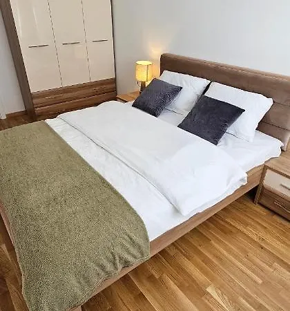 Sunshine Cityblock 巴尼西卢卡